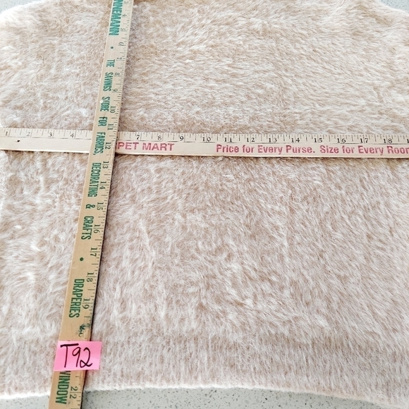 Catherine Malandrino Eyelash Knit Mockneck Sweater Cream Women Medium Fuzzy EUC - Picture 6 of 15